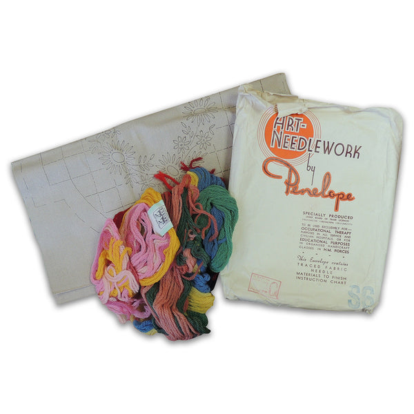 WW2 Needlework Kit - Table Runner CXW0215C