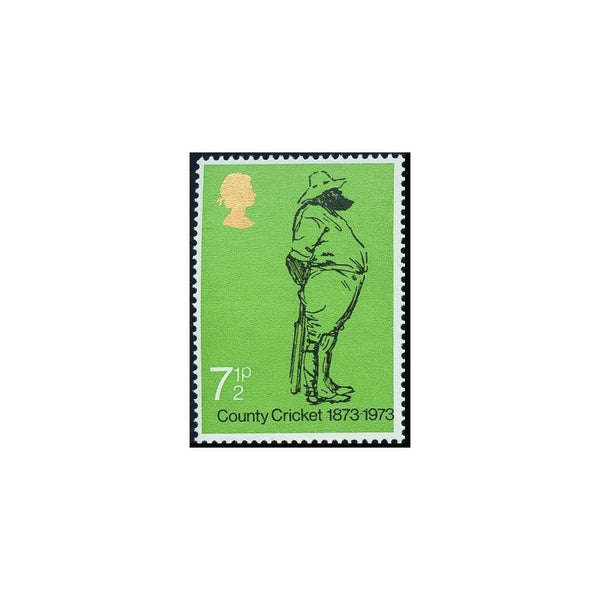 GB 1973 7 1/2p Cricket, misplaced embossing, Queen's head split between two stamps SG929 var V929