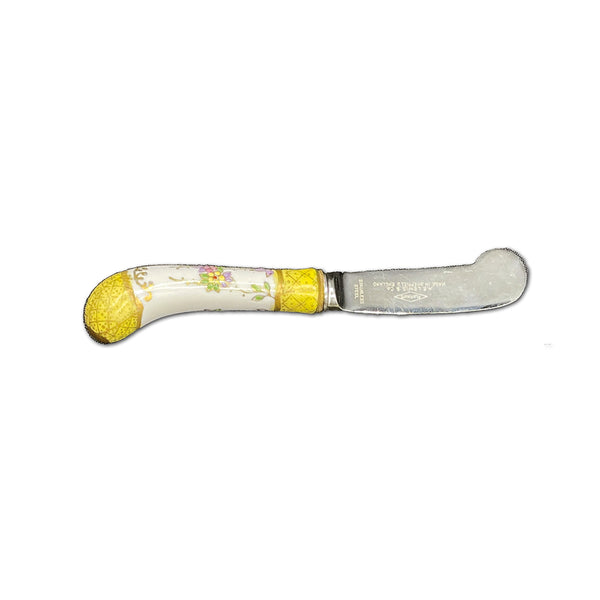 Four Floraine China Handled Butter Knives_CXG1162