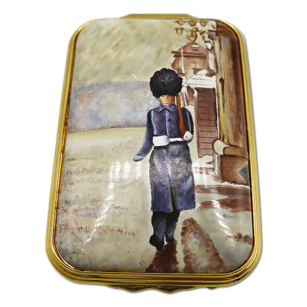 Halcyon Days Churchill Painting Enamel Box_CXX0692