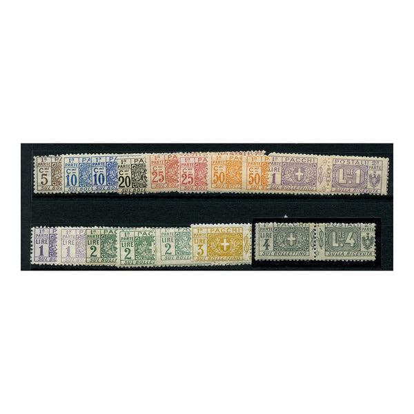 Italy 1914-22 Parcel post short set to 4L, to include numerous additional shades, mtd mint. SG96-104