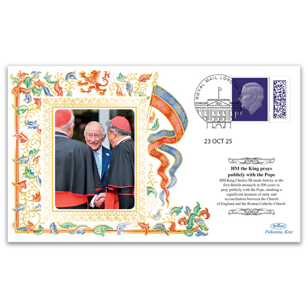 2025 HM The King Prays Publicly With The Pope