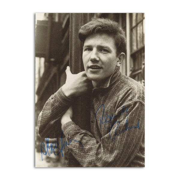 Albert Finney - Autograph - Signed Black and White Photograph_UFP6175
