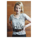 Lisa Dillon - Autograph - Signed Colour Photograph_UFP7377