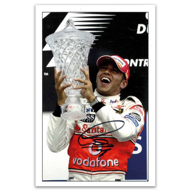 Lewis Hamilton Autograph_UFP9396