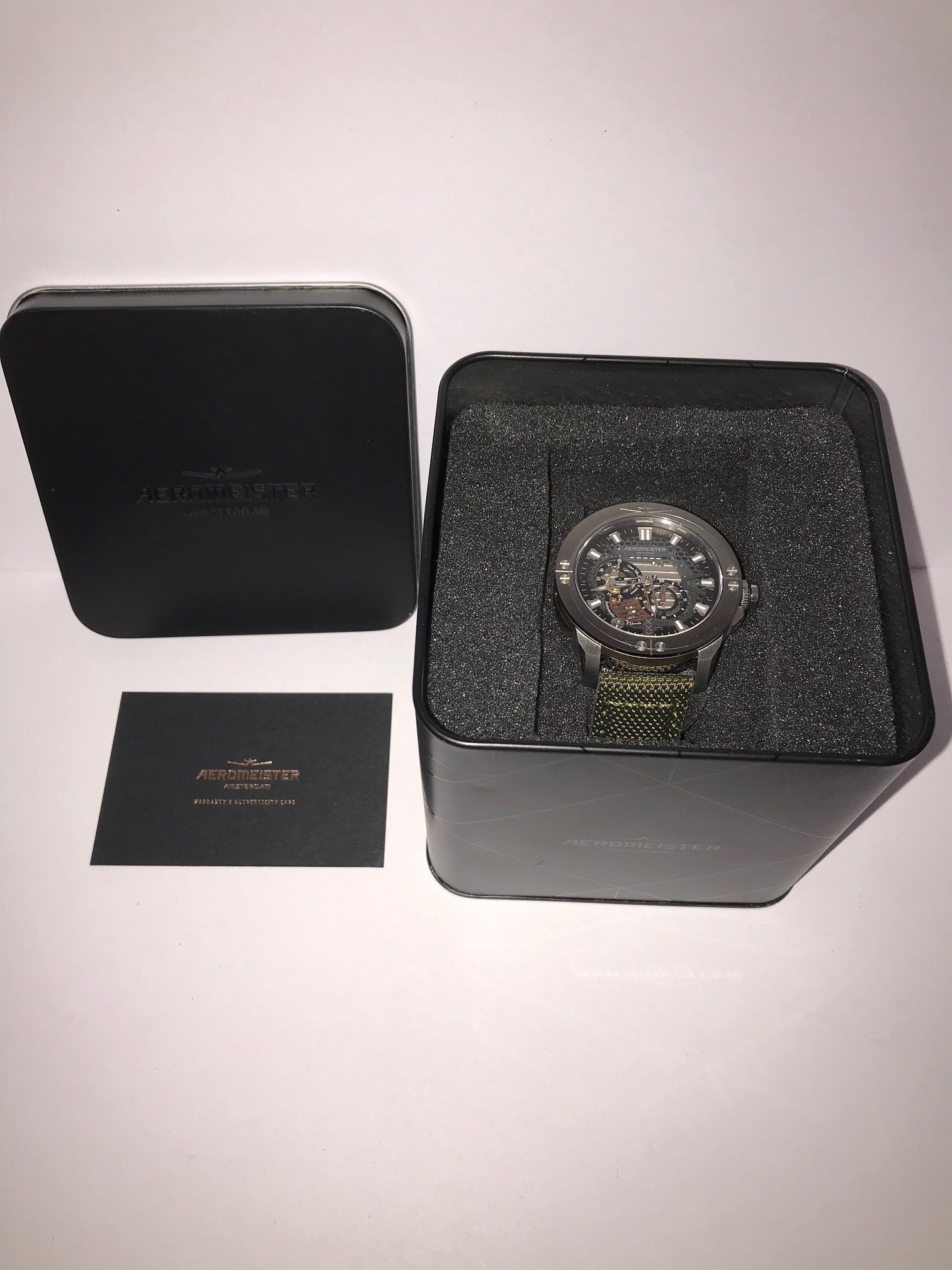 Gents Aeromeister Craftman Automatic Watch X16 Canvas Green LIMITED ED