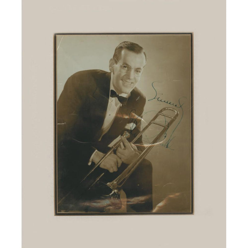 Glen Miller - Autograph - Signed Black and White Photograph