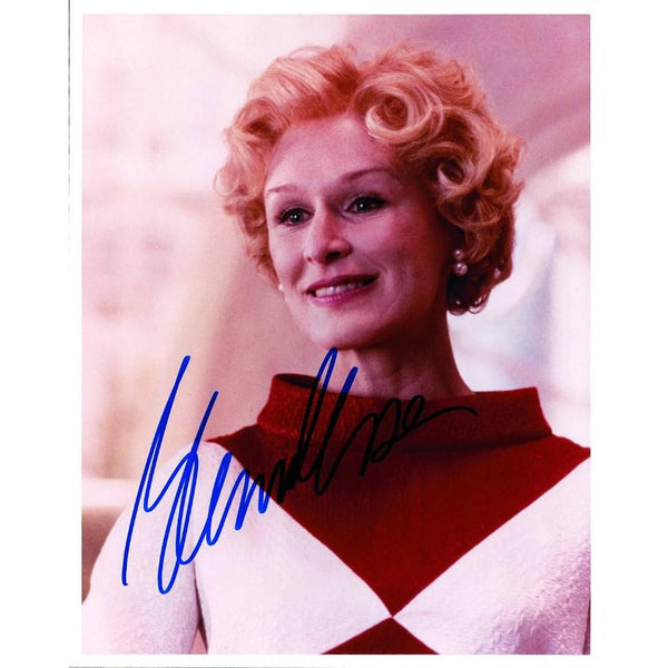 Glenn Close - Autograph - Signed Colour Photograph