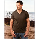 Matthew Fox - Autograph - Signed Colour Photograph