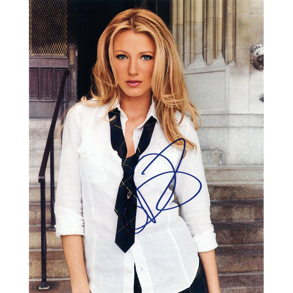 Blake Lively - Autograph - Signed Colour Photograph