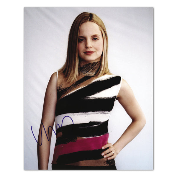 Mena Suvari  - Autograph - Signed Colour Photograph