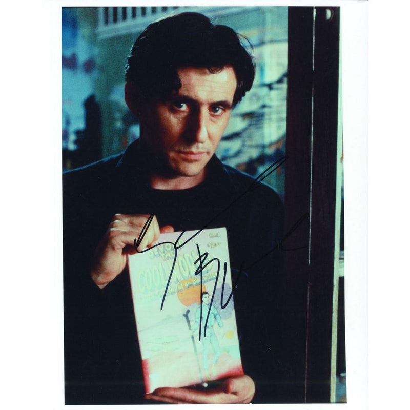Gabriel Byrne - Autograph - Signed Colour Photograph