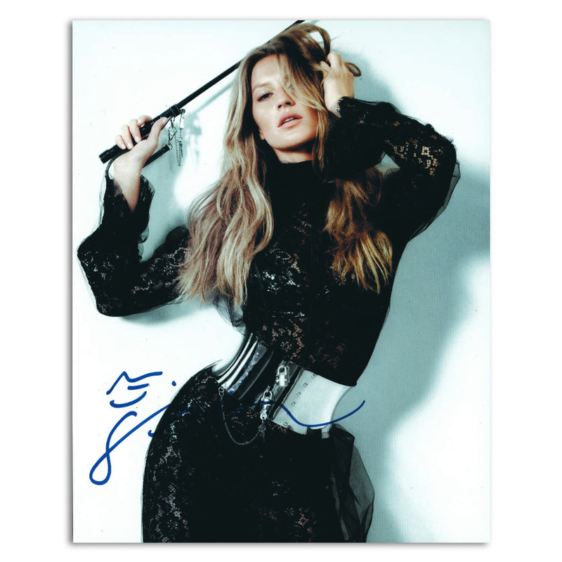Gisele Bundchen - Autograph - Signed Colour Photograph