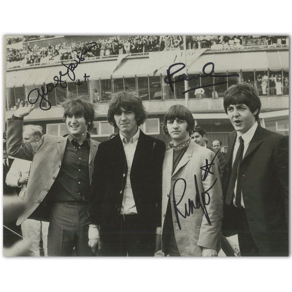 The BEATLES Original AUTOGRAPH - Signed Photograph +  Certificate of Authenticity