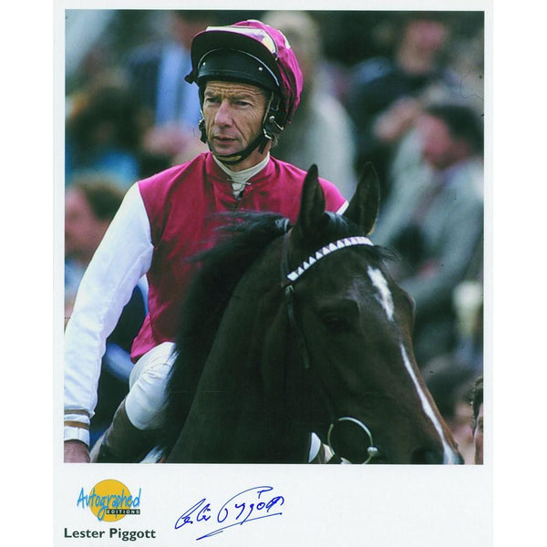 Lester Piggott - Autograph - Signed Colour Photograph