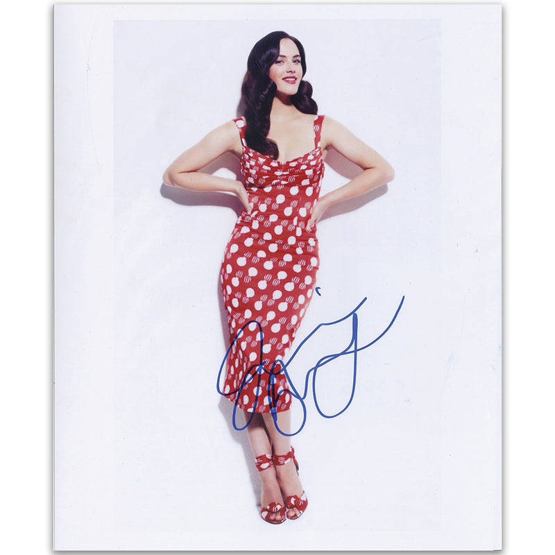 Jessica Brown Findlay Signature